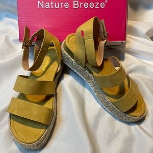 Nature Breeze Mustard Aubree Strap Buckle Espadrille Sandals Size 8.5